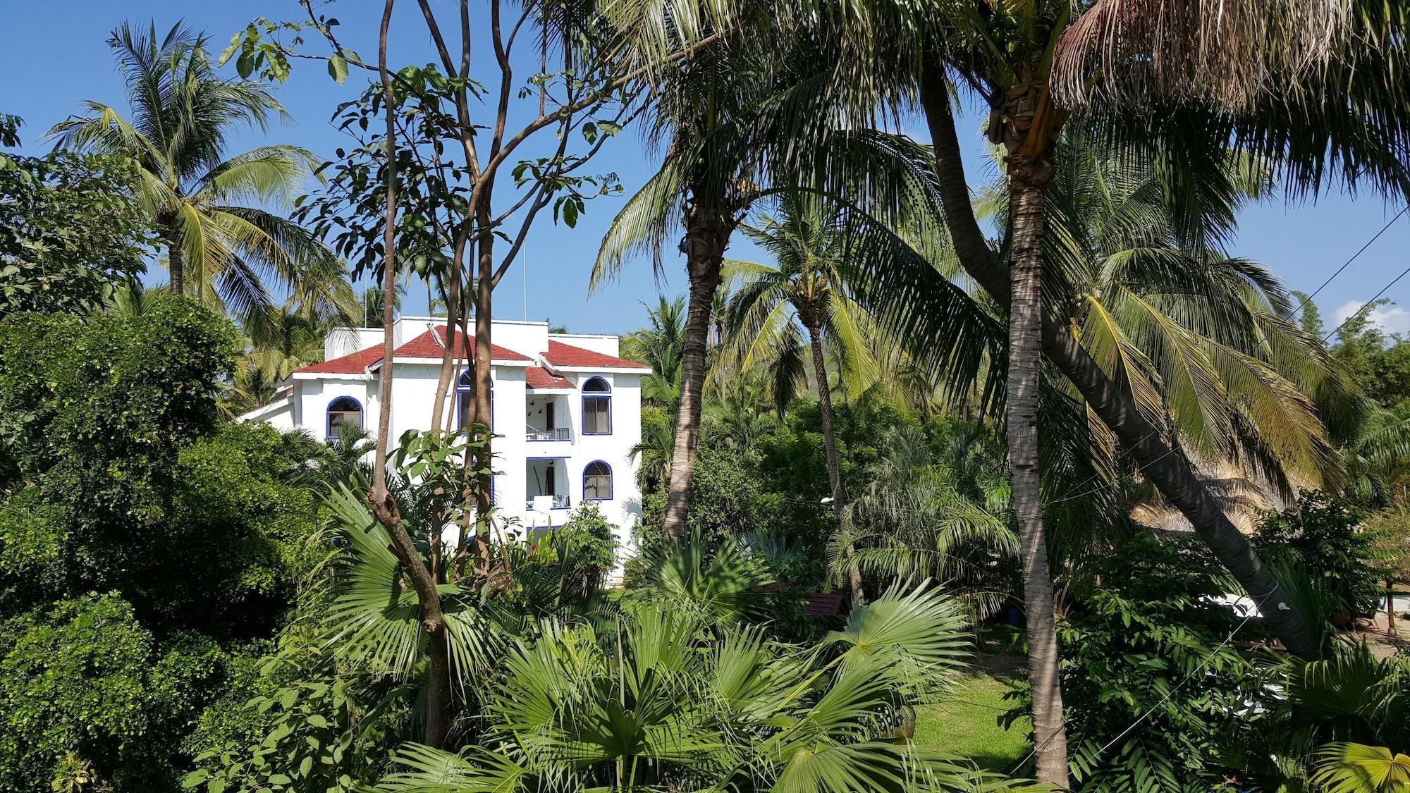 Hotel Hacienda De Melaque San Patricio Melaque Esterno foto